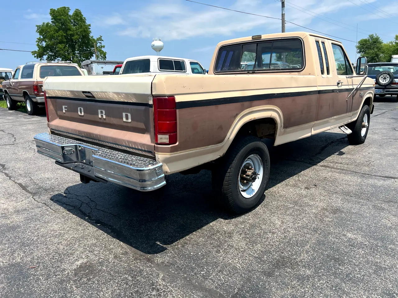 1985-ford-f250-supercab-for-sale-trevor-wi-03