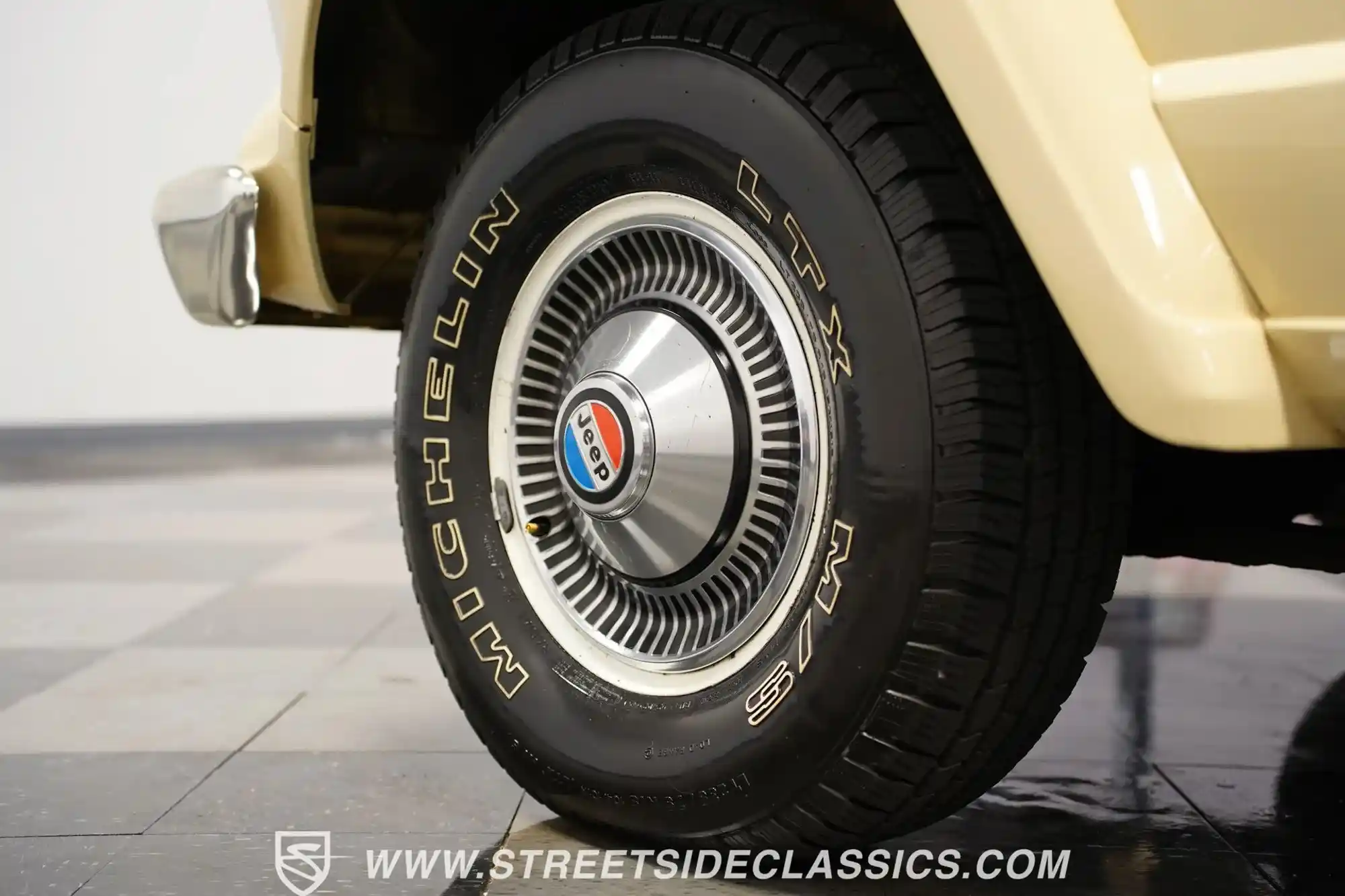 1985-jeep-j10-pioneer-for-sale-charlotte-nc-33