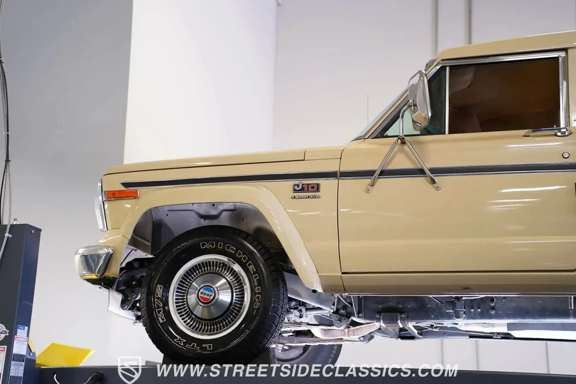 1985-jeep-j10-pioneer-for-sale-charlotte-nc-37