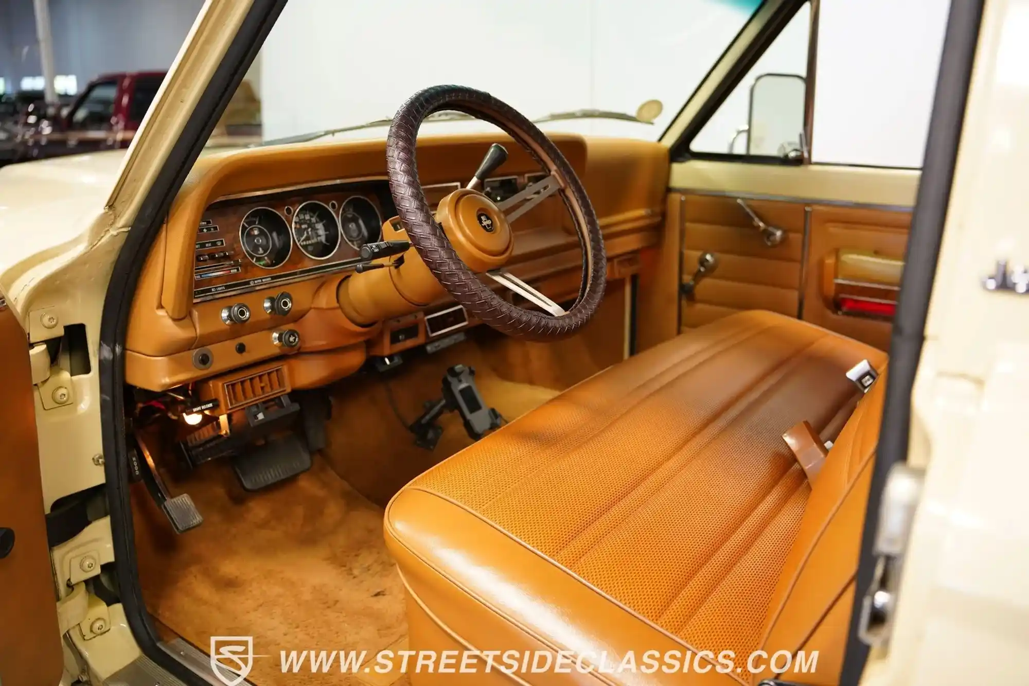 1985-jeep-j10-pioneer-for-sale-charlotte-nc-43