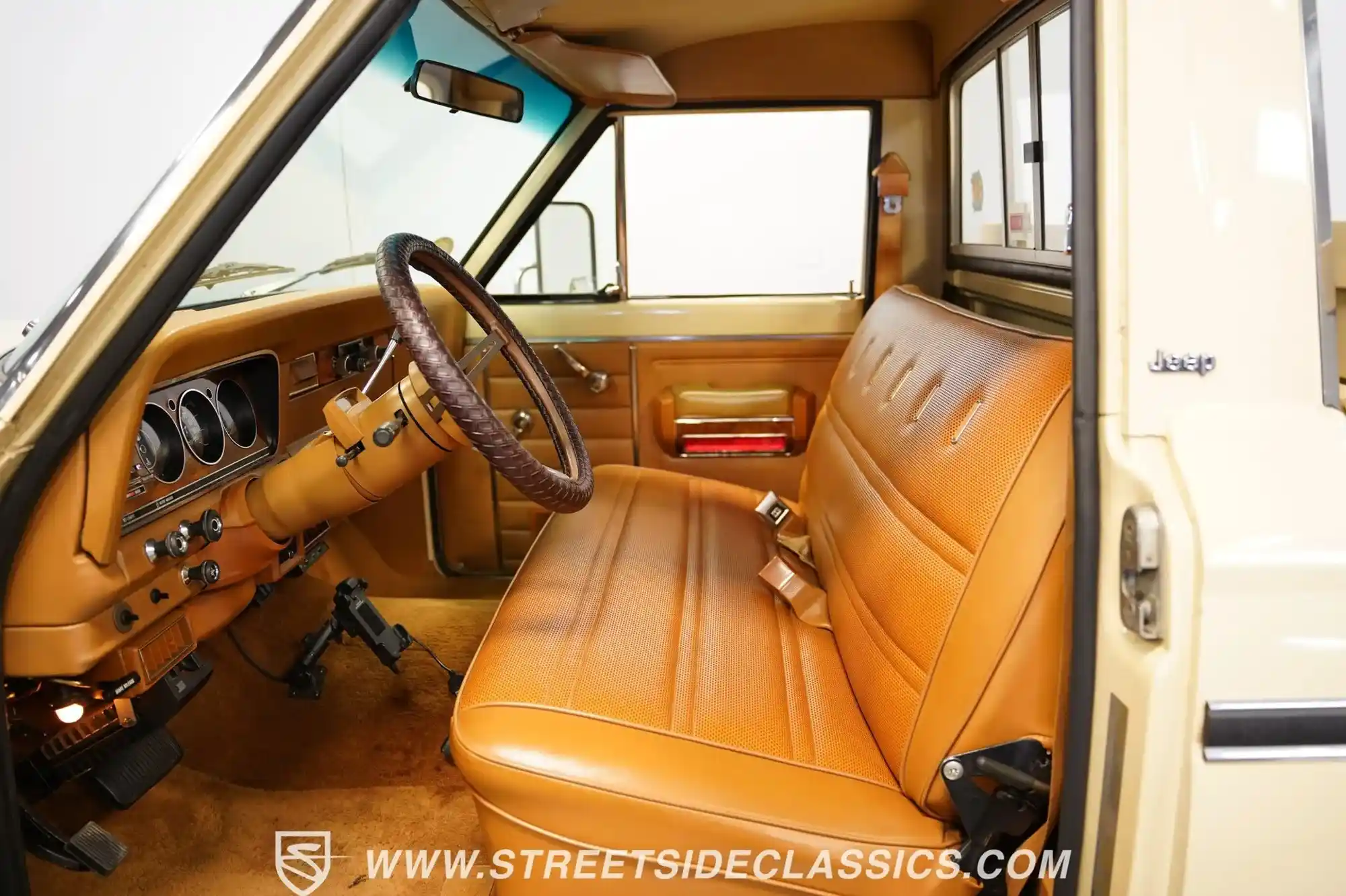 1985-jeep-j10-pioneer-for-sale-charlotte-nc-45
