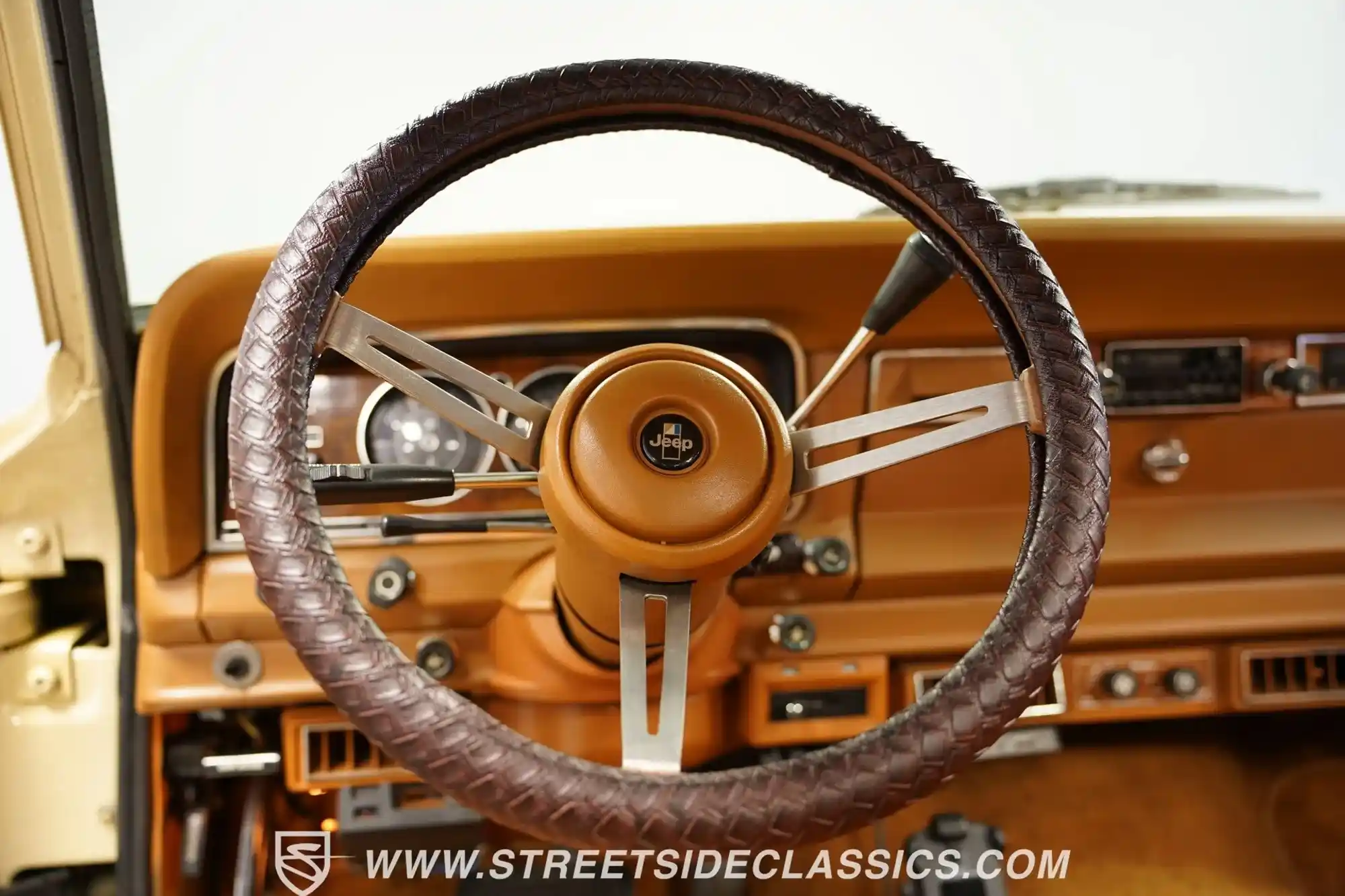 1985-jeep-j10-pioneer-for-sale-charlotte-nc-46