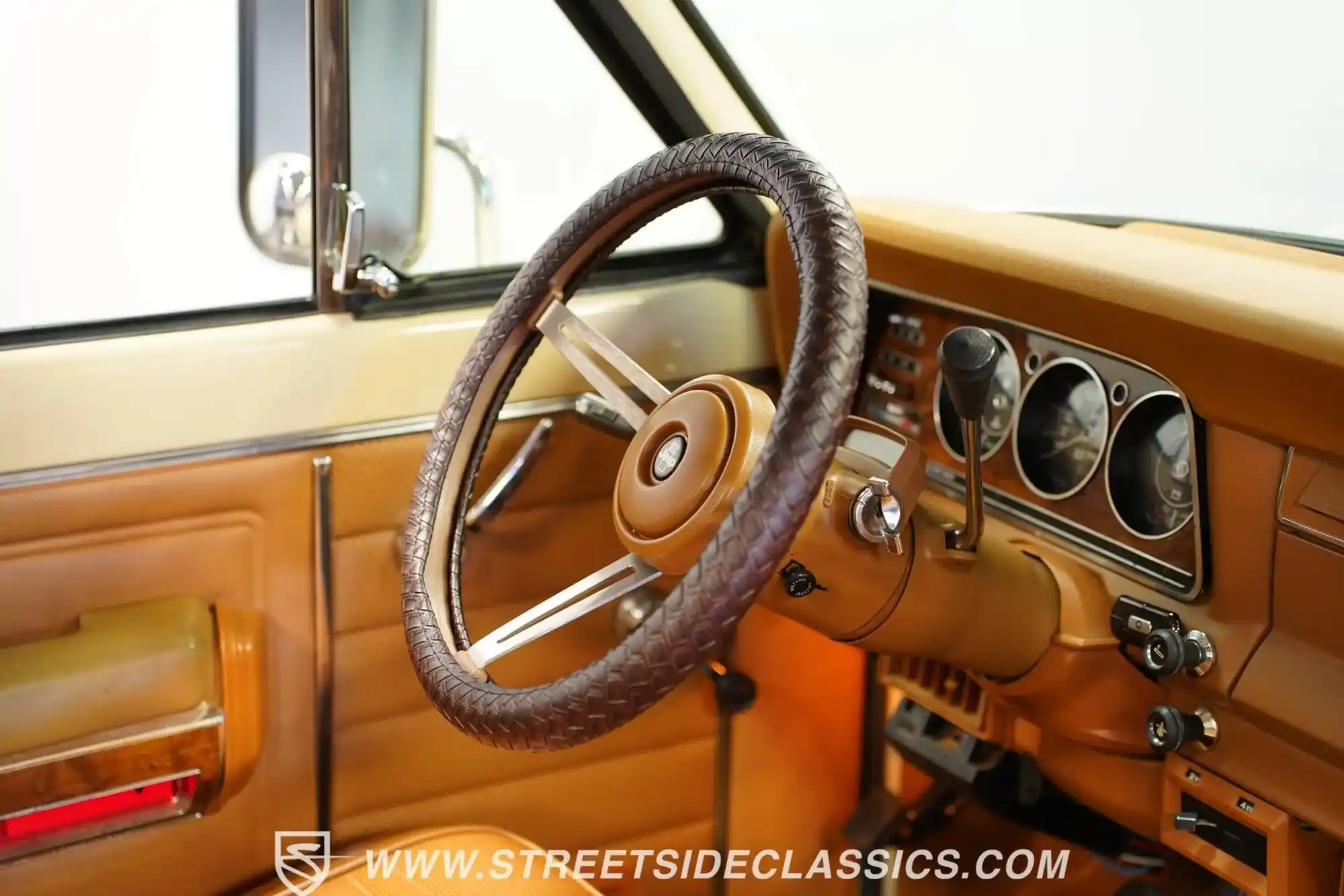 1985-jeep-j10-pioneer-for-sale-charlotte-nc-59