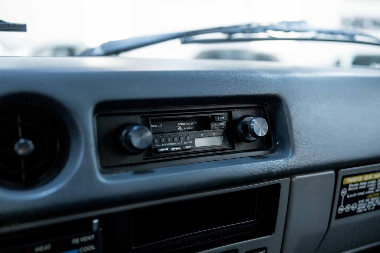 1985-toyota-land-cruiser-for-sale (17)