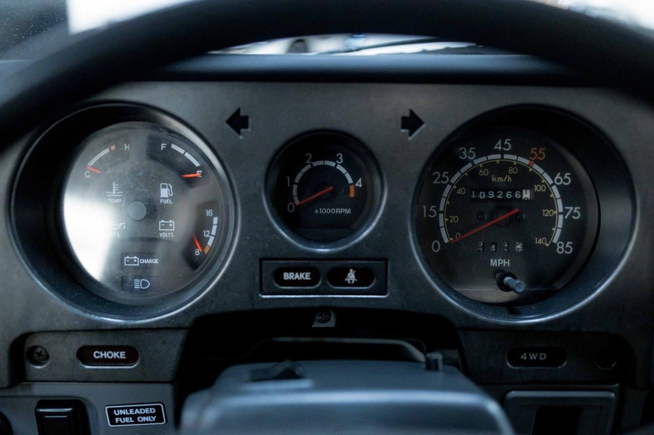 1985-toyota-land-cruiser-for-sale (20)