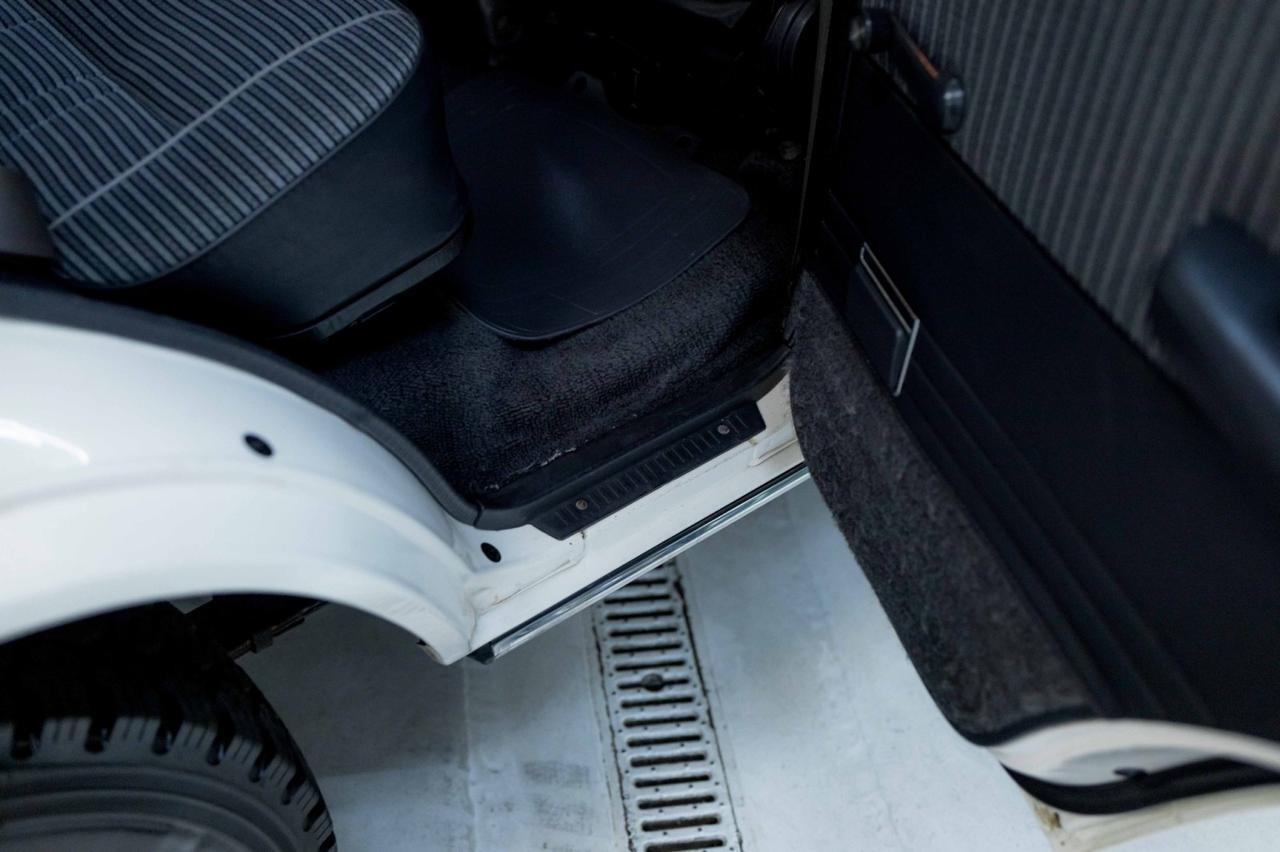 1985-toyota-land-cruiser-for-sale (25)