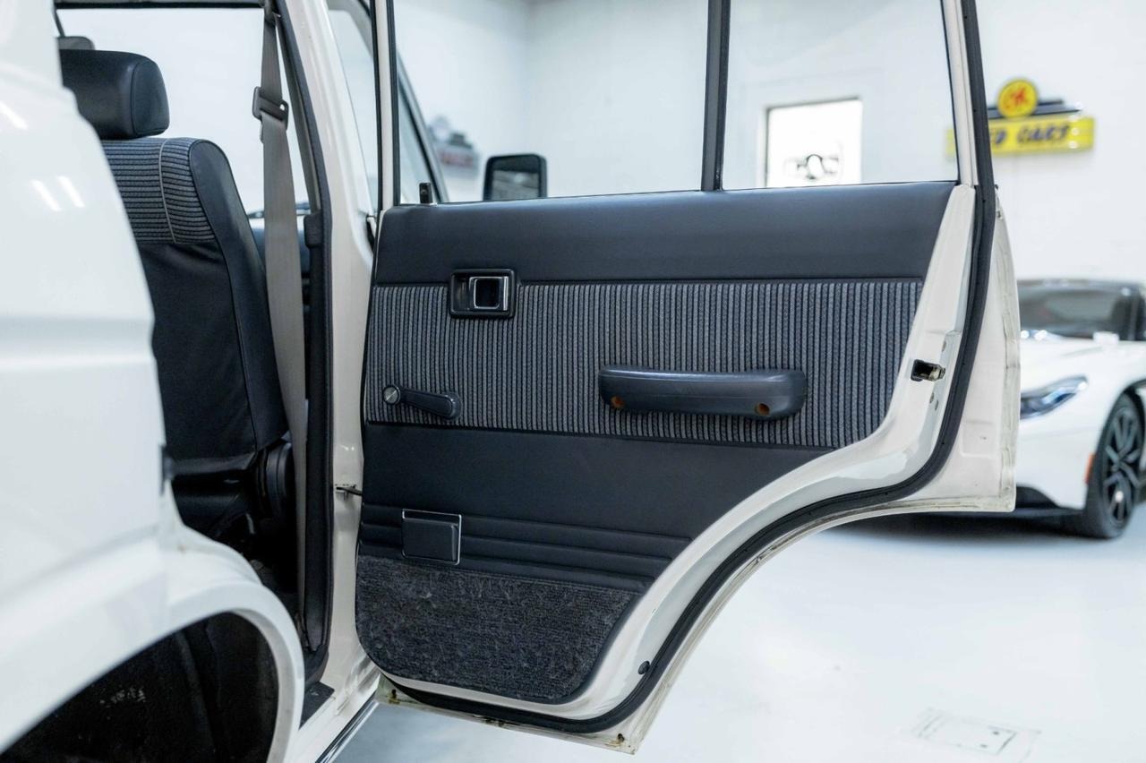 1985-toyota-land-cruiser-for-sale (26)