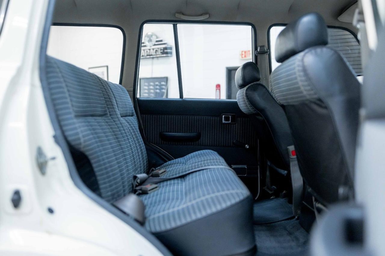 1985-toyota-land-cruiser-for-sale (27)