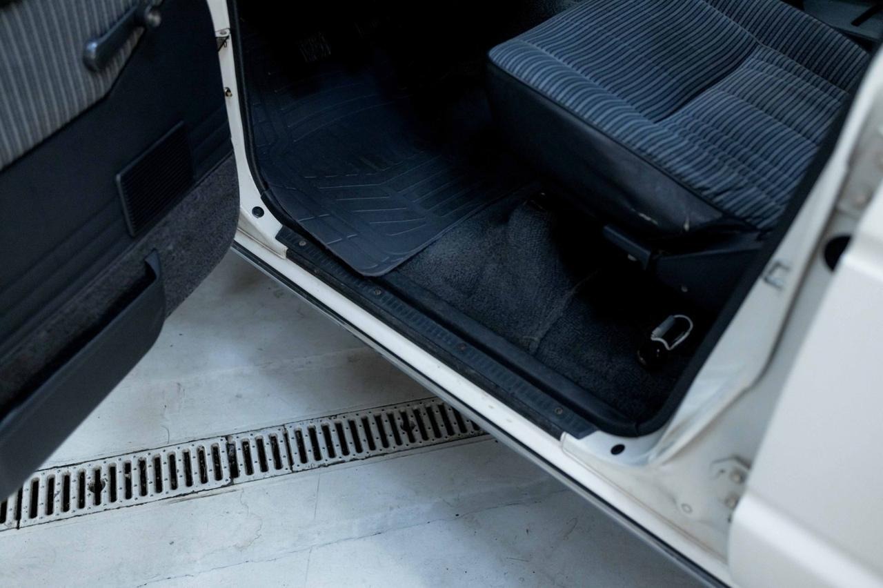 1985-toyota-land-cruiser-for-sale (33)