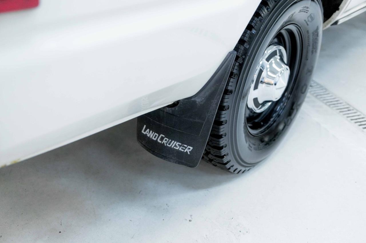 1985-toyota-land-cruiser-for-sale (41)