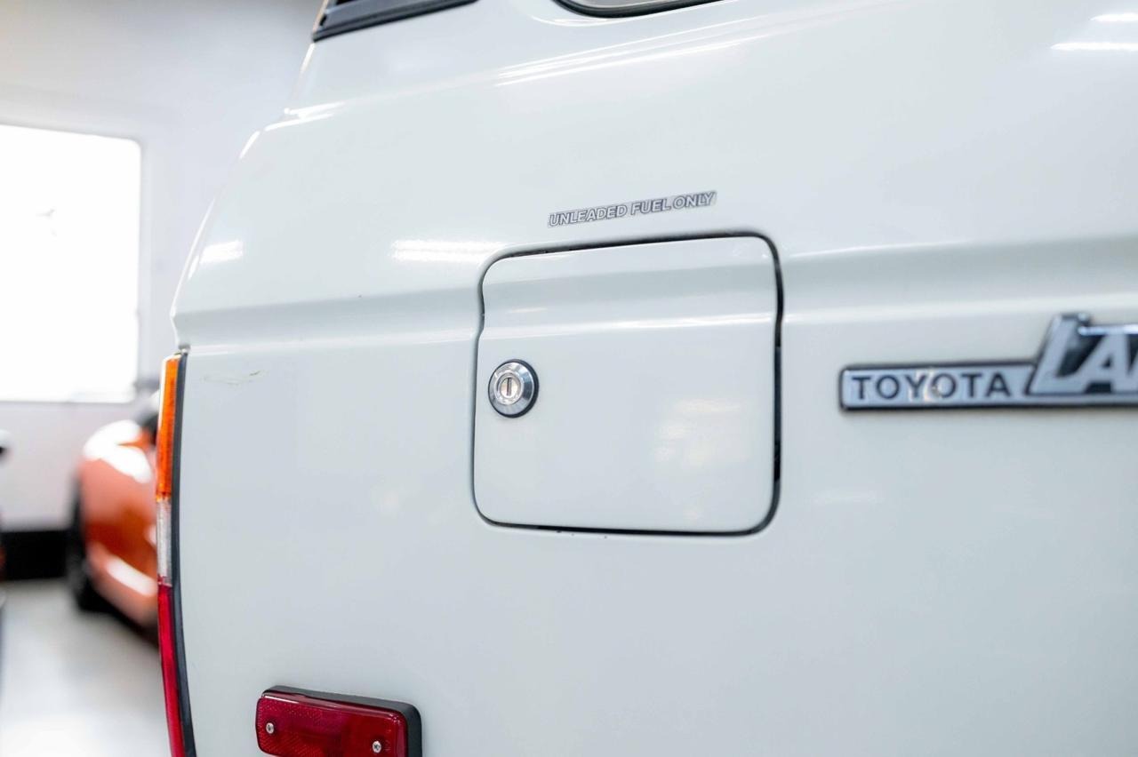 1985-toyota-land-cruiser-for-sale (42)