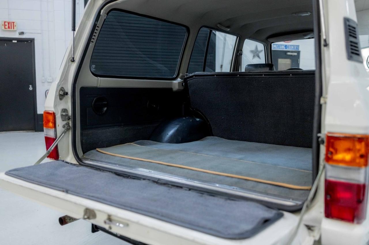 1985-toyota-land-cruiser-for-sale (49)