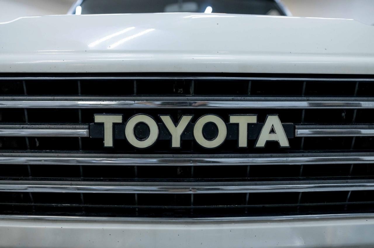 1985-toyota-land-cruiser-for-sale (77)