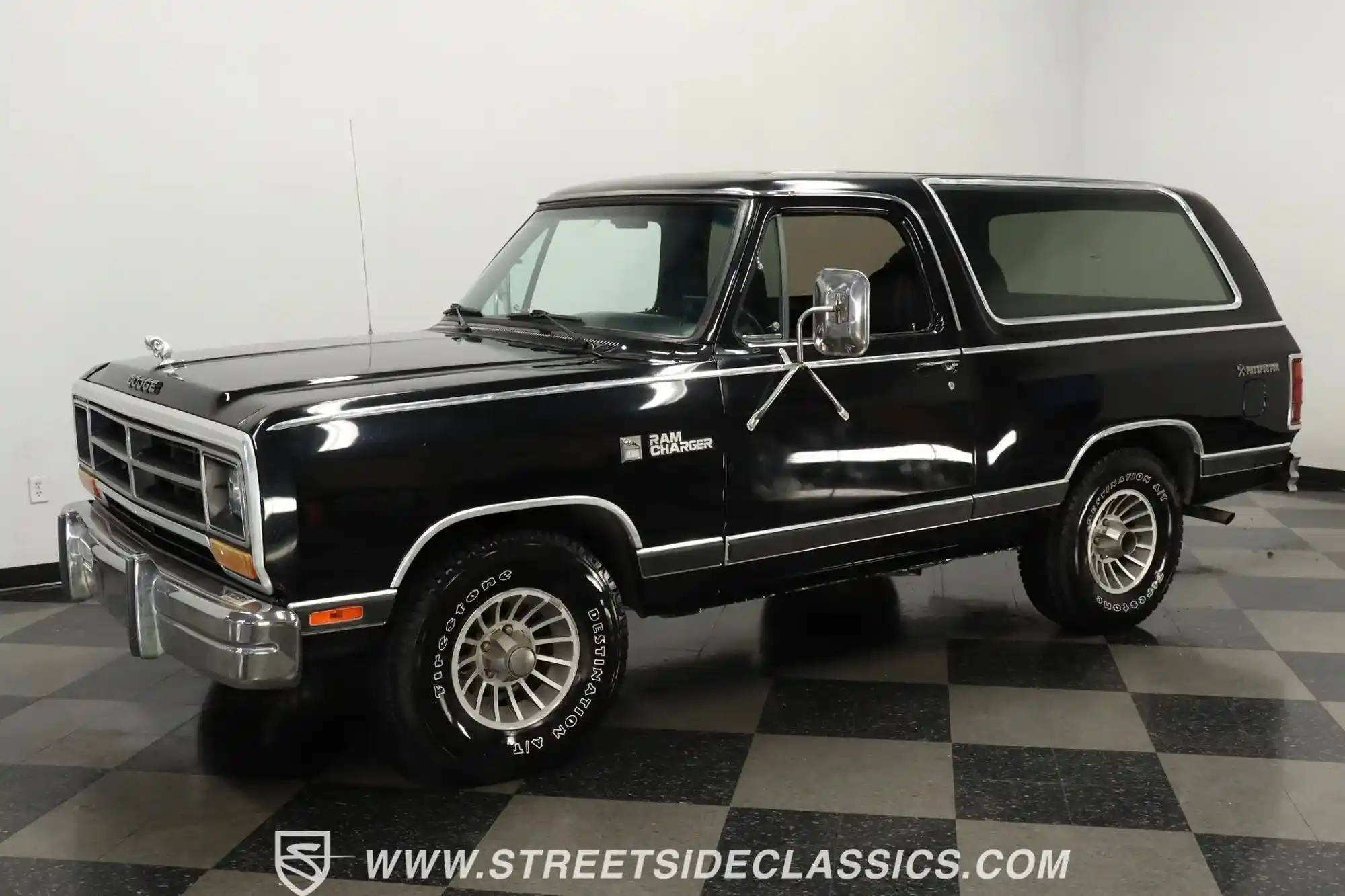 1986-dodge-ramcharger-prospector-for-sale-tampa-fl-1