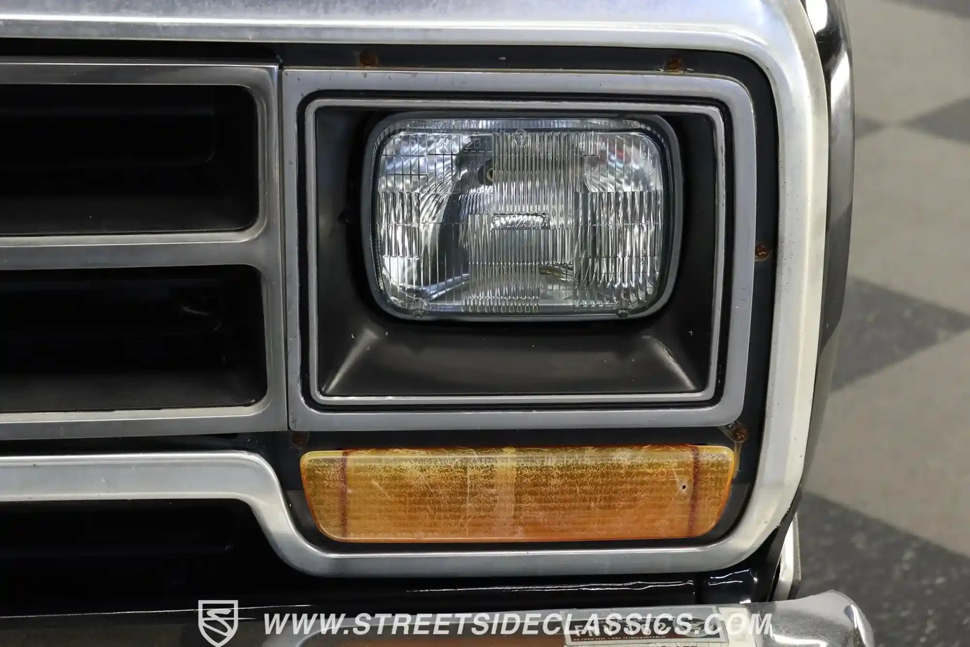 1986-dodge-ramcharger-prospector-for-sale-tampa-fl-15
