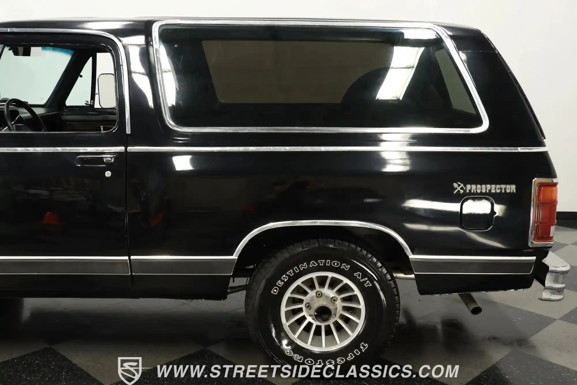 1986-dodge-ramcharger-prospector-for-sale-tampa-fl-20