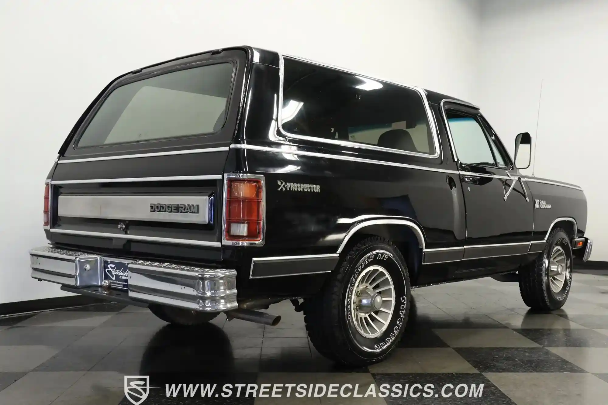 1986-dodge-ramcharger-prospector-for-sale-tampa-fl-22