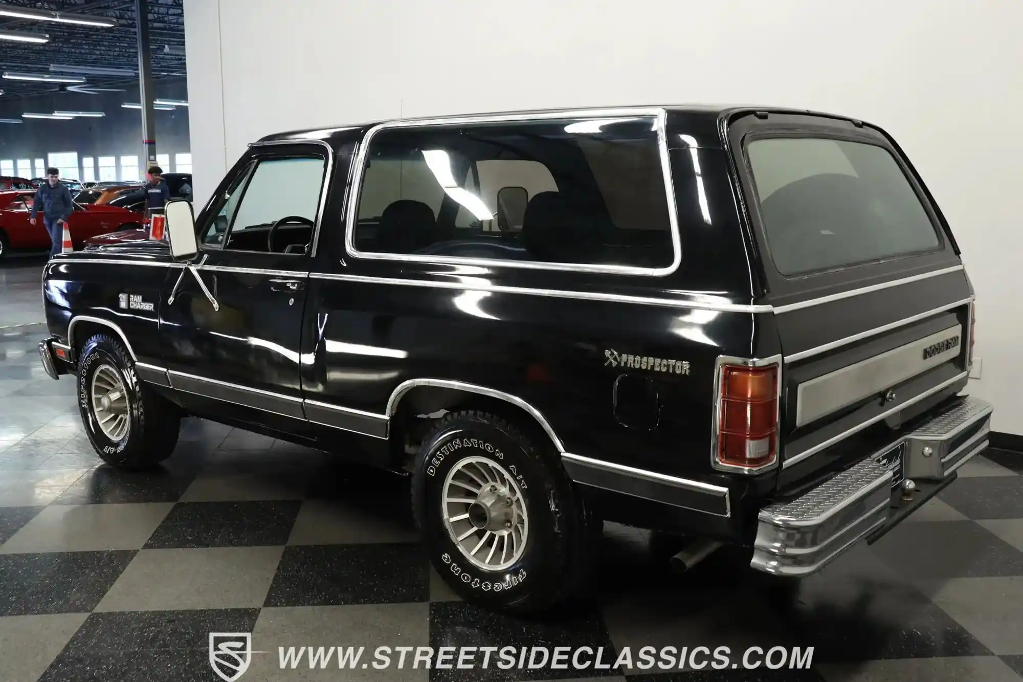 1986-dodge-ramcharger-prospector-for-sale-tampa-fl-3