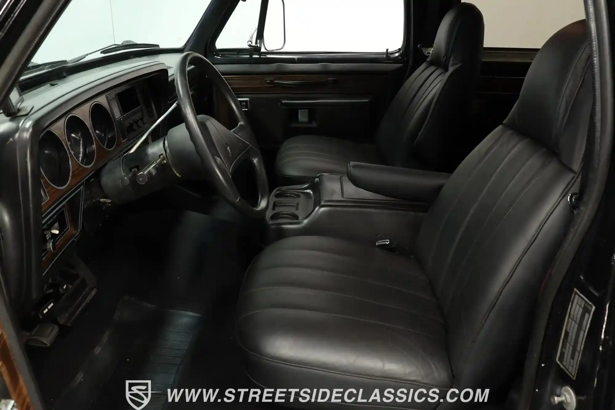 1986-dodge-ramcharger-prospector-for-sale-tampa-fl-40