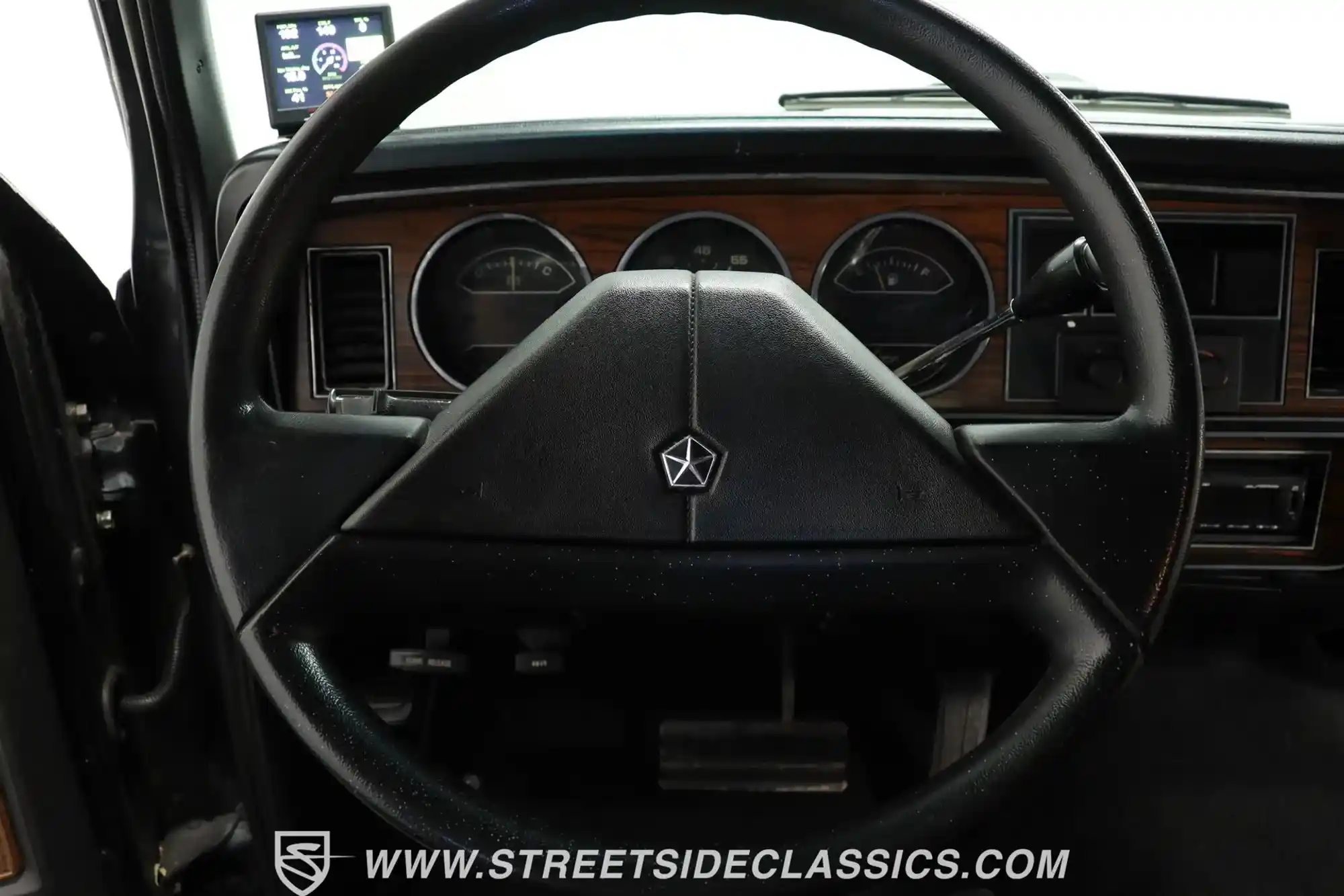 1986-dodge-ramcharger-prospector-for-sale-tampa-fl-42