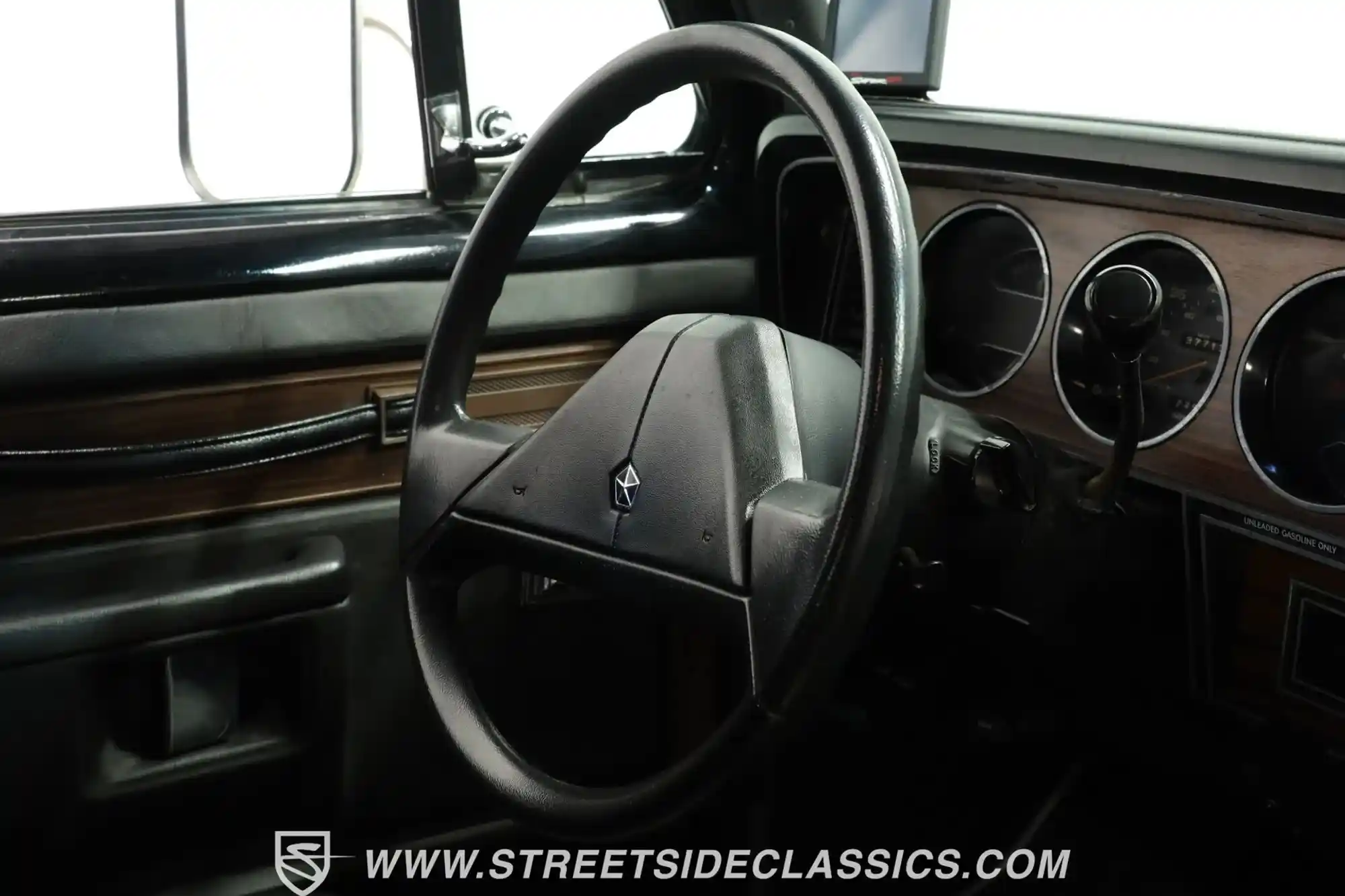 1986-dodge-ramcharger-prospector-for-sale-tampa-fl-52