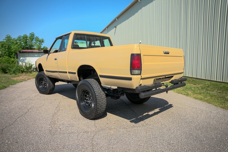 1986-nissan-hardbody-dlx-king-cab (33)