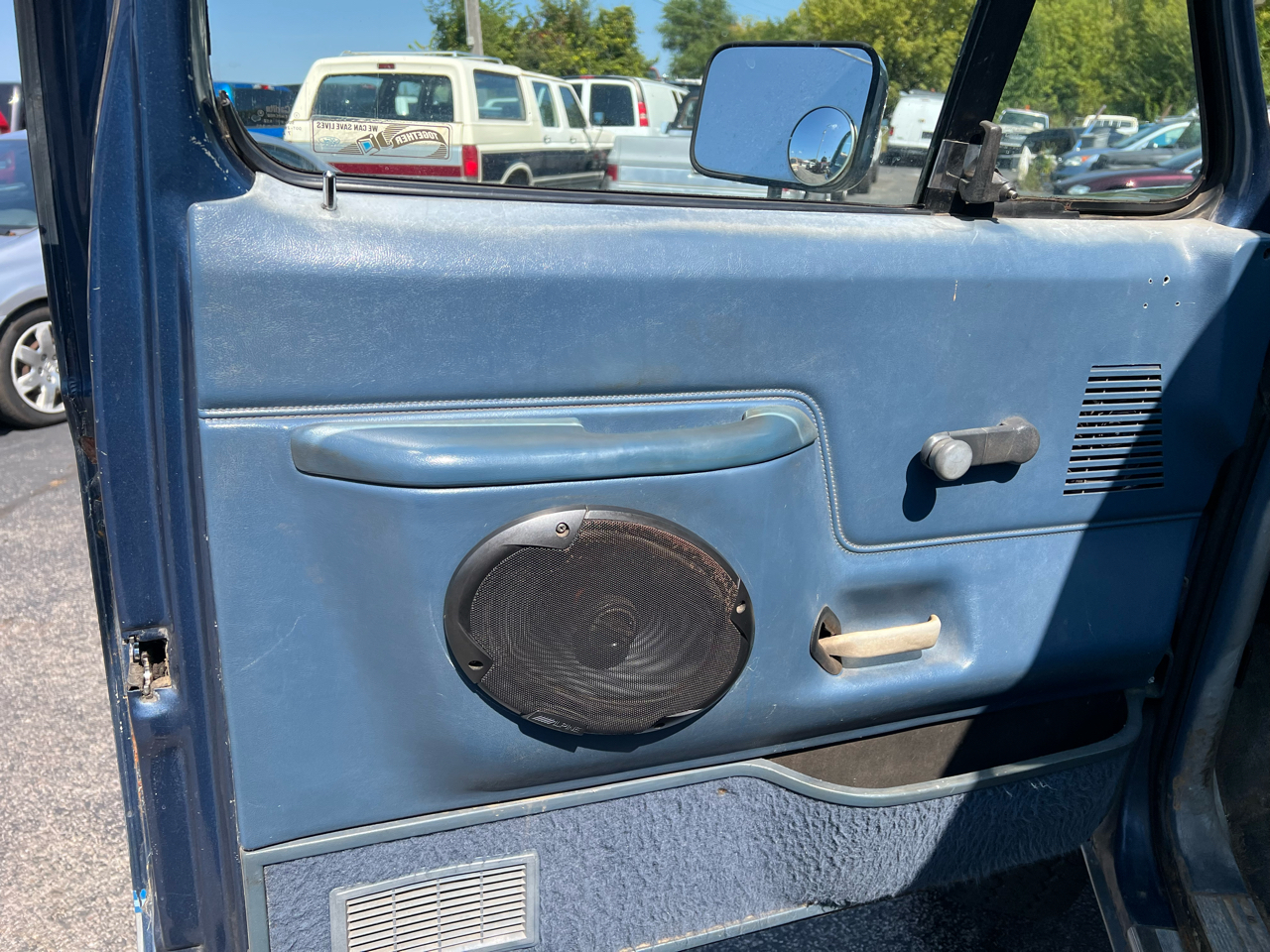 1987-ford-f150-styleside-for-sale-08