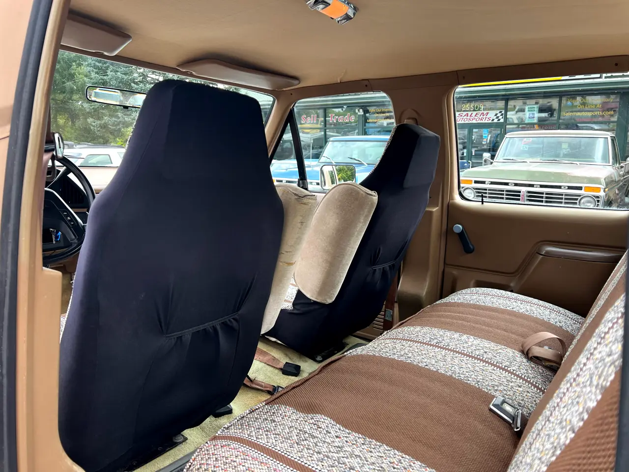 1987-ford-f350-crew-cab-4x4-centurion-for-sale-014