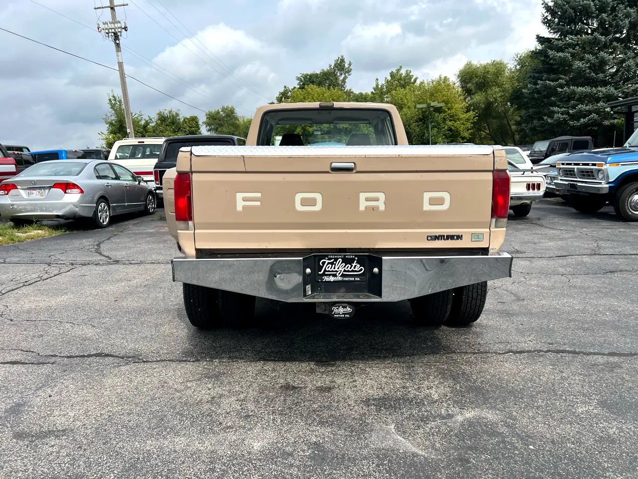 1987-ford-f350-crew-cab-4x4-centurion-for-sale-04