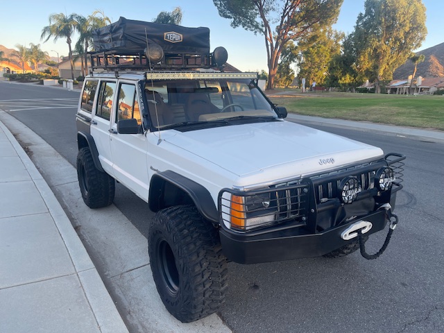 1987-jeep-cherokee-xj-for-sale-04