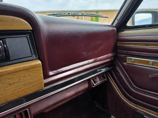 1987-jeep-grand-wagoneer-for-sale-hope-mills-nc-22