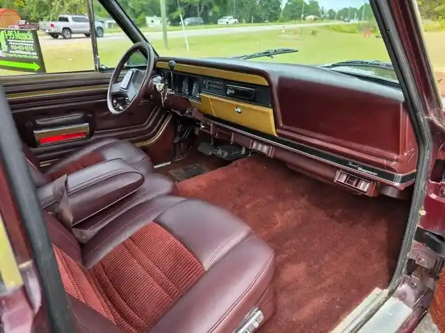 1987-jeep-grand-wagoneer-for-sale-hope-mills-nc-30