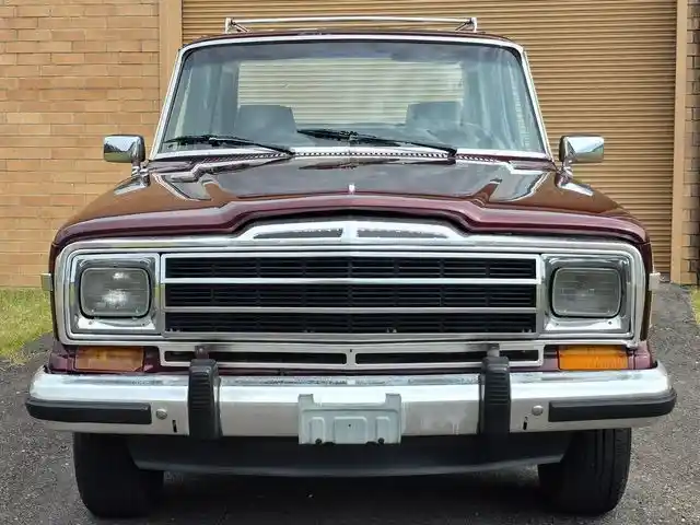 1987-jeep-grand-wagoneer-for-sale-hope-mills-nc-40