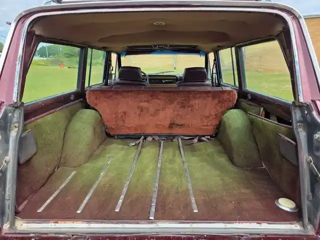 1987-jeep-grand-wagoneer-for-sale-hope-mills-nc-48