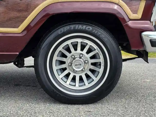 1987-jeep-grand-wagoneer-for-sale-hope-mills-nc-53
