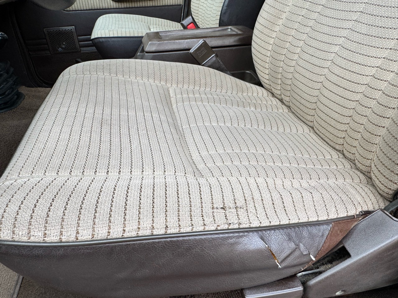 1987-toyota-land-cruiser-4x4-for-sale (44)