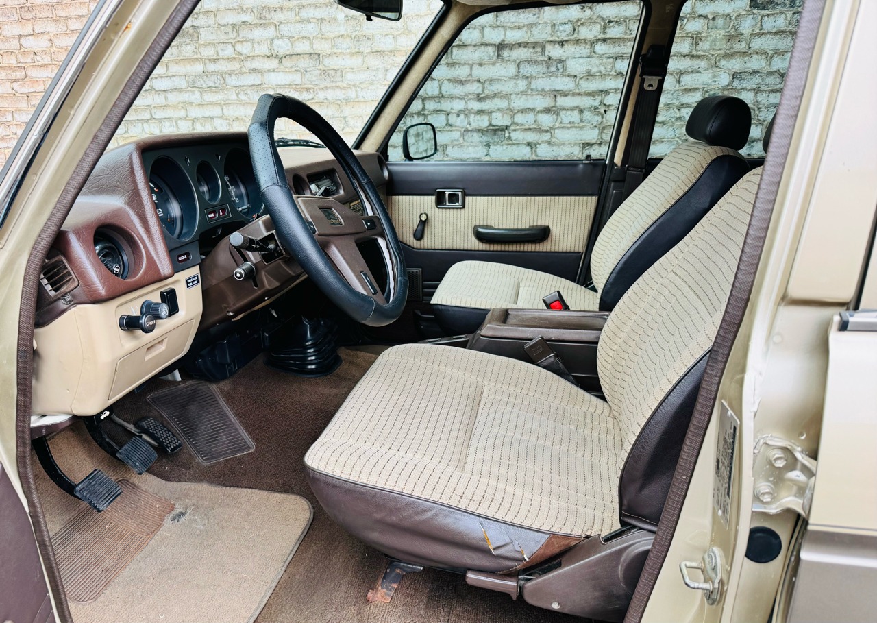 1987-toyota-land-cruiser-4x4-for-sale (76)