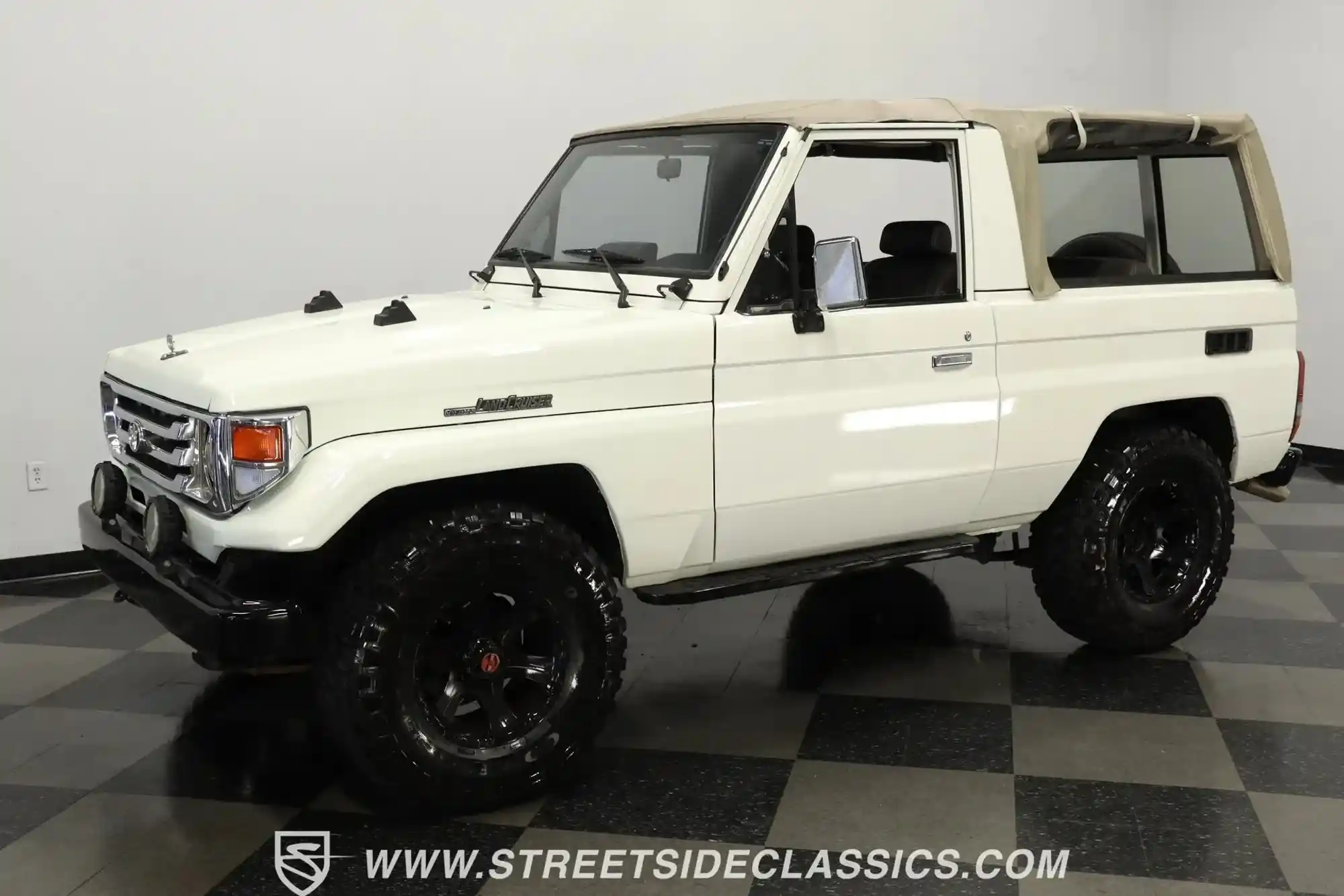 1987-toyota-land-cruiser-fj73-for-sale-streetside-classics-tampa-fl-1