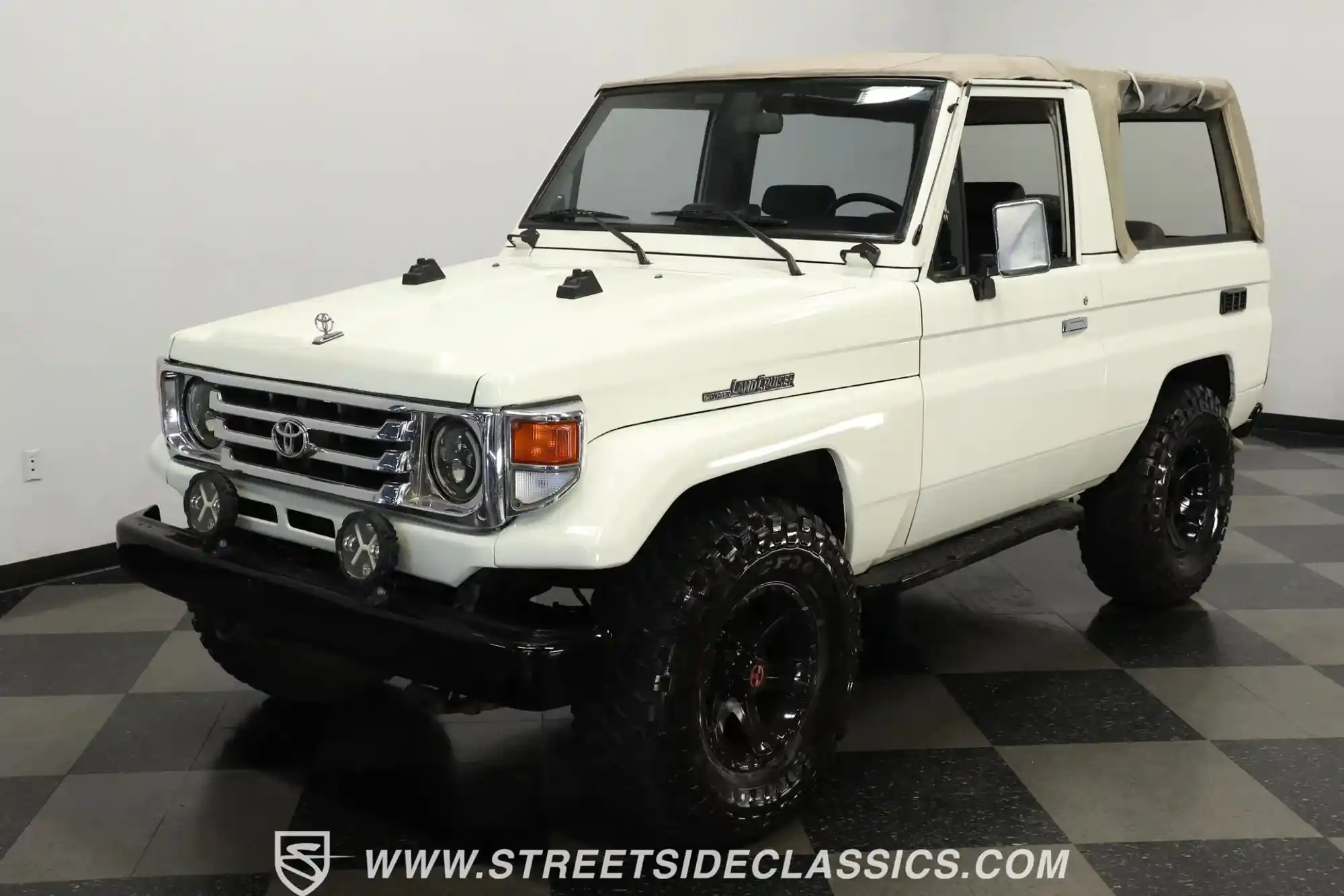 1987-toyota-land-cruiser-fj73-for-sale-streetside-classics-tampa-fl-14