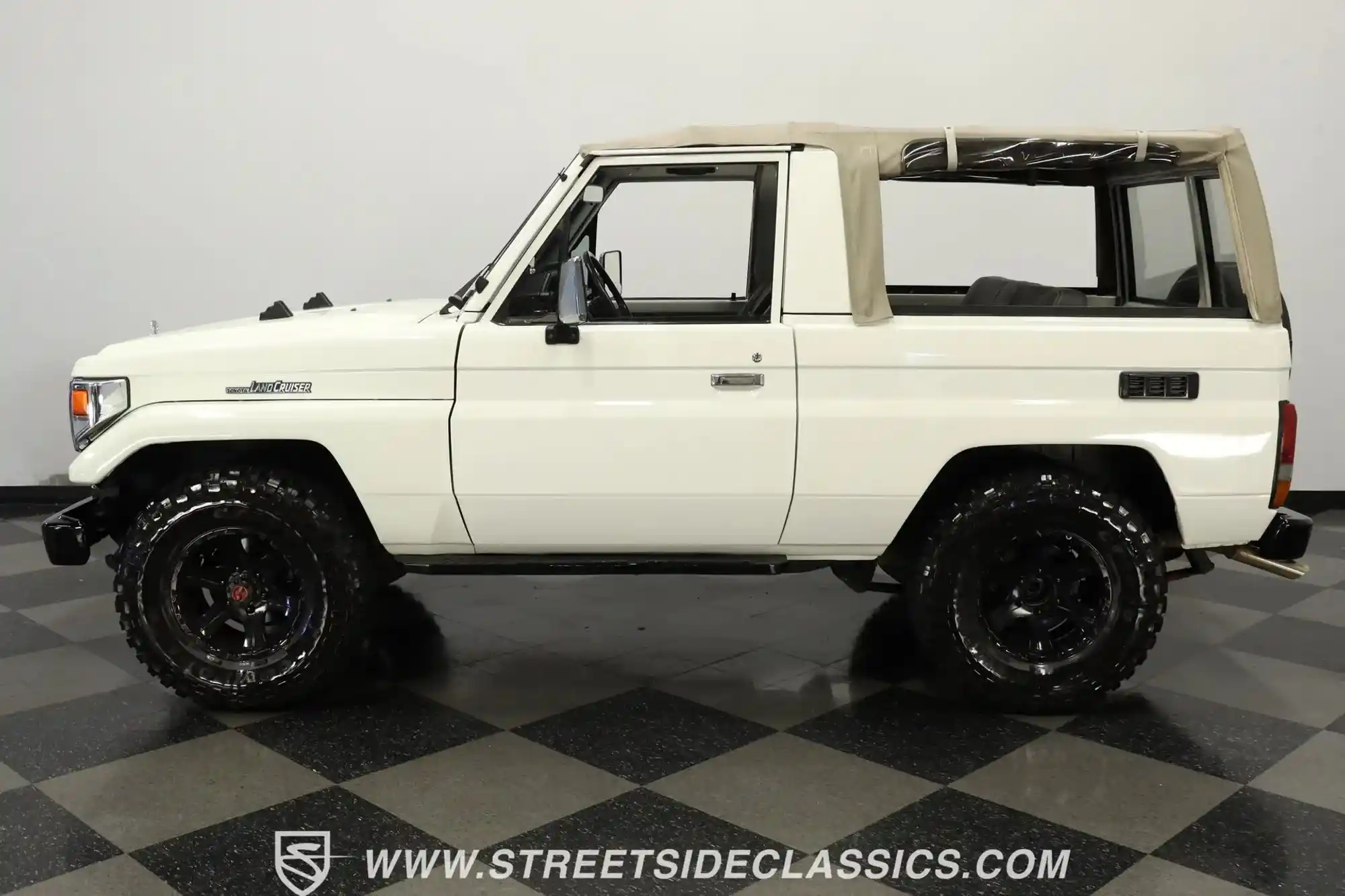 1987-toyota-land-cruiser-fj73-for-sale-streetside-classics-tampa-fl-2
