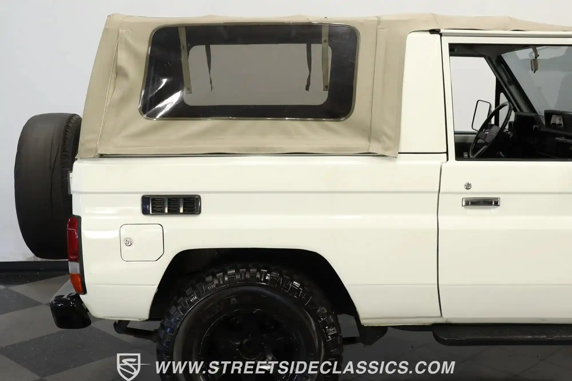 1987-toyota-land-cruiser-fj73-for-sale-streetside-classics-tampa-fl-26