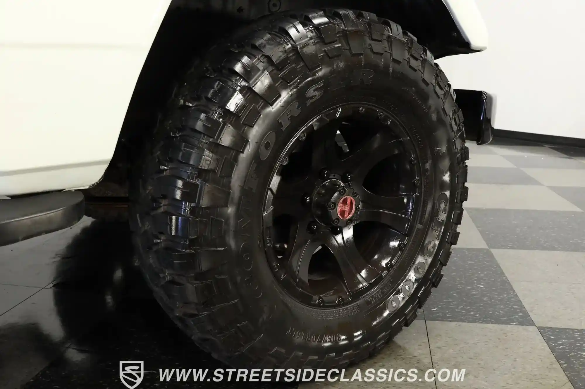 1987-toyota-land-cruiser-fj73-for-sale-streetside-classics-tampa-fl-31