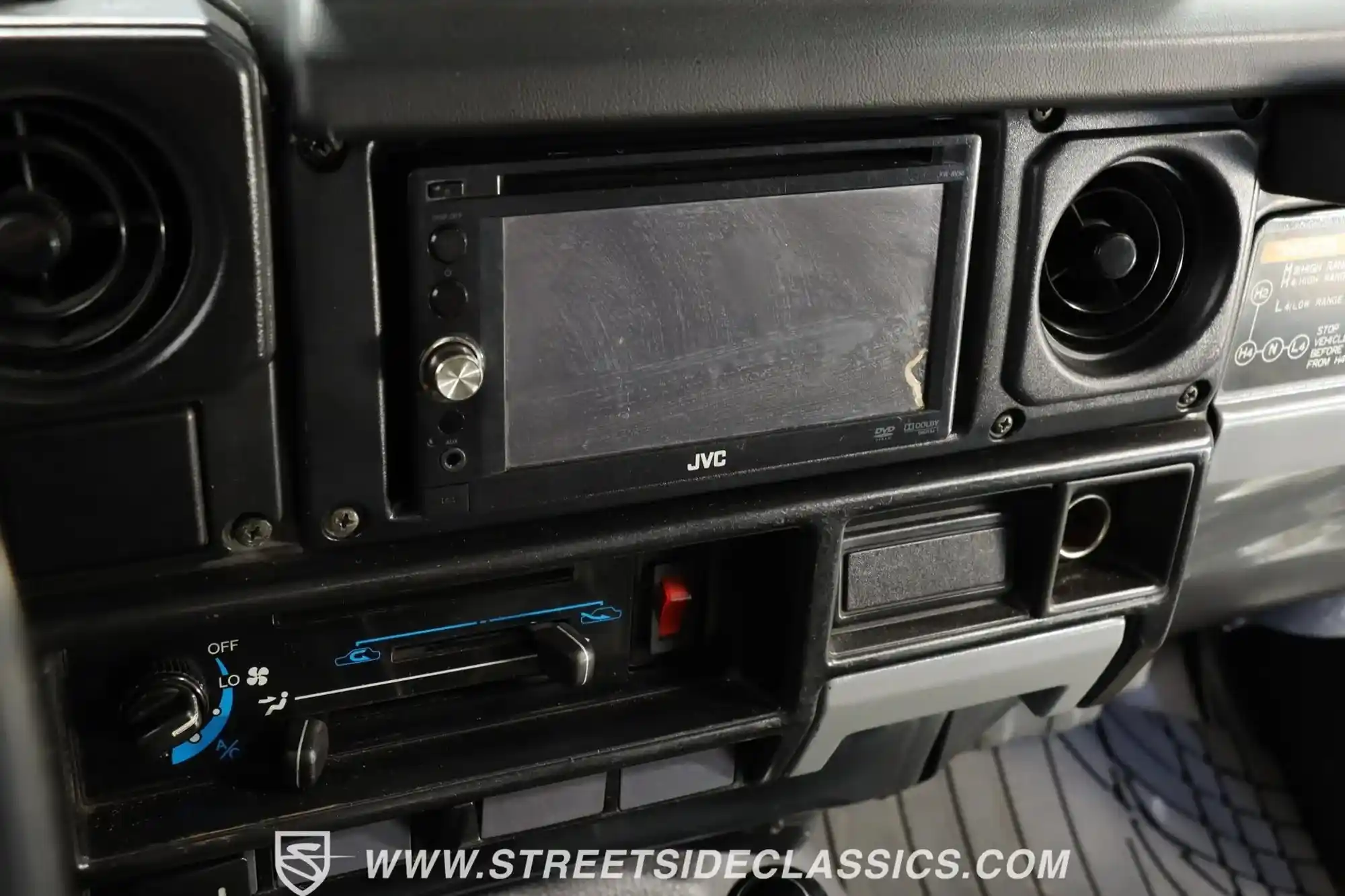 1987-toyota-land-cruiser-fj73-for-sale-streetside-classics-tampa-fl-45