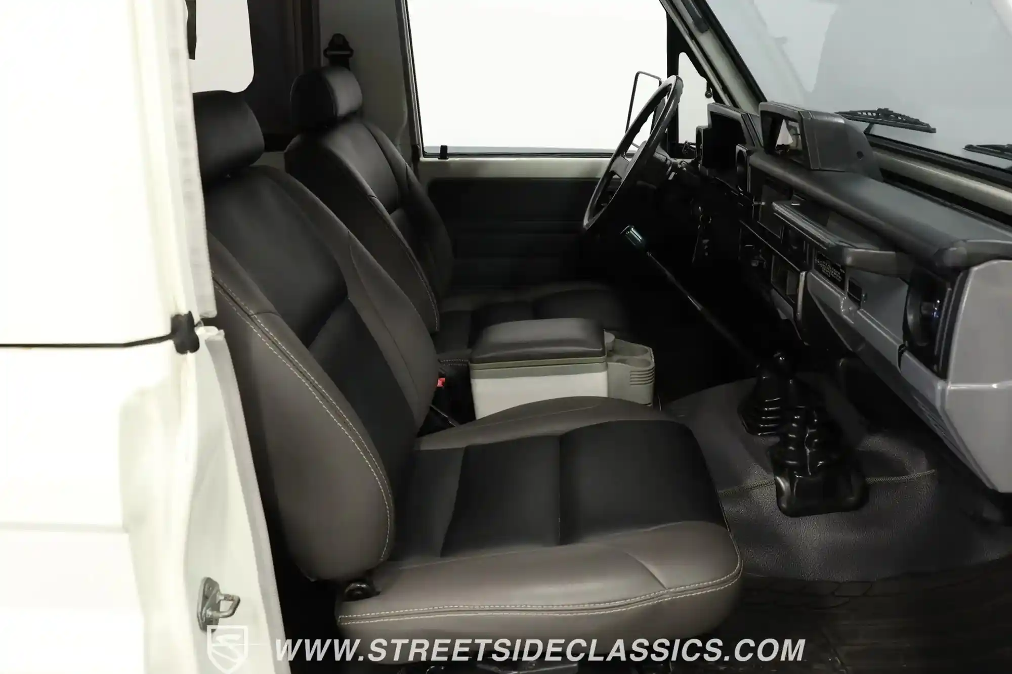 1987-toyota-land-cruiser-fj73-for-sale-streetside-classics-tampa-fl-53