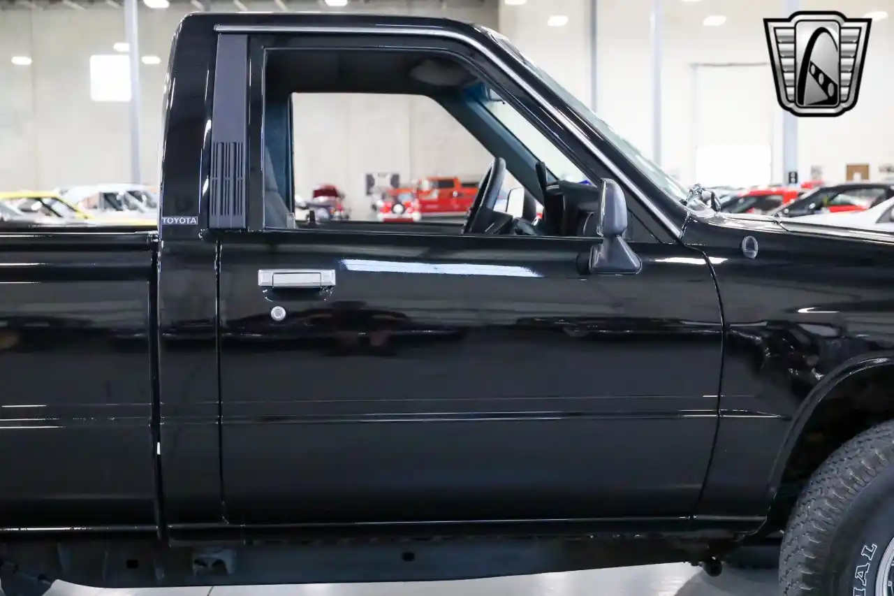 1987-toyota-pickup-rwd-for-sale-san-antonio-tx-35