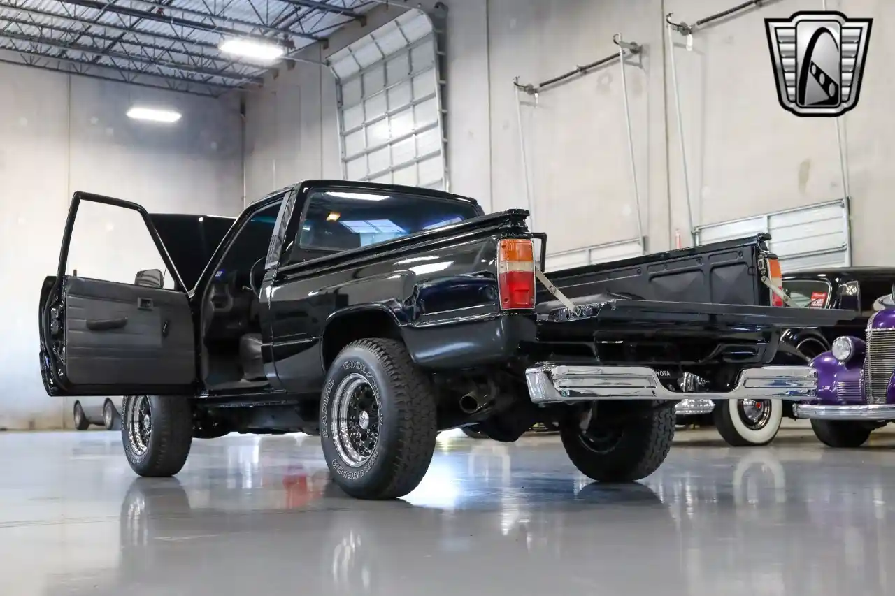 1987-toyota-pickup-rwd-for-sale-san-antonio-tx-51