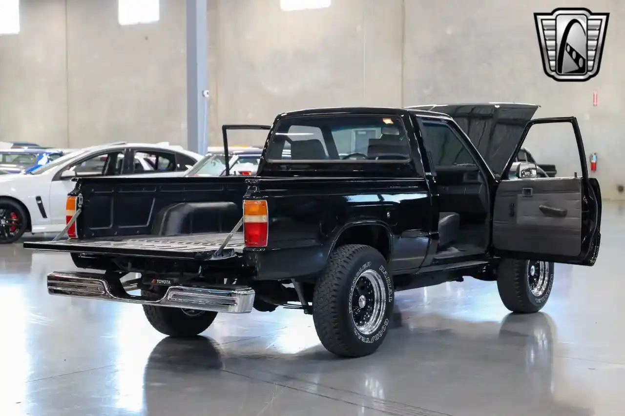 1987-toyota-pickup-rwd-for-sale-san-antonio-tx-53