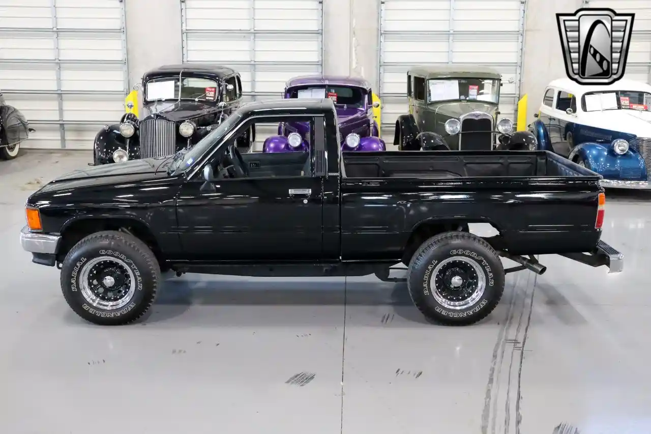 1987-toyota-pickup-rwd-for-sale-san-antonio-tx-9