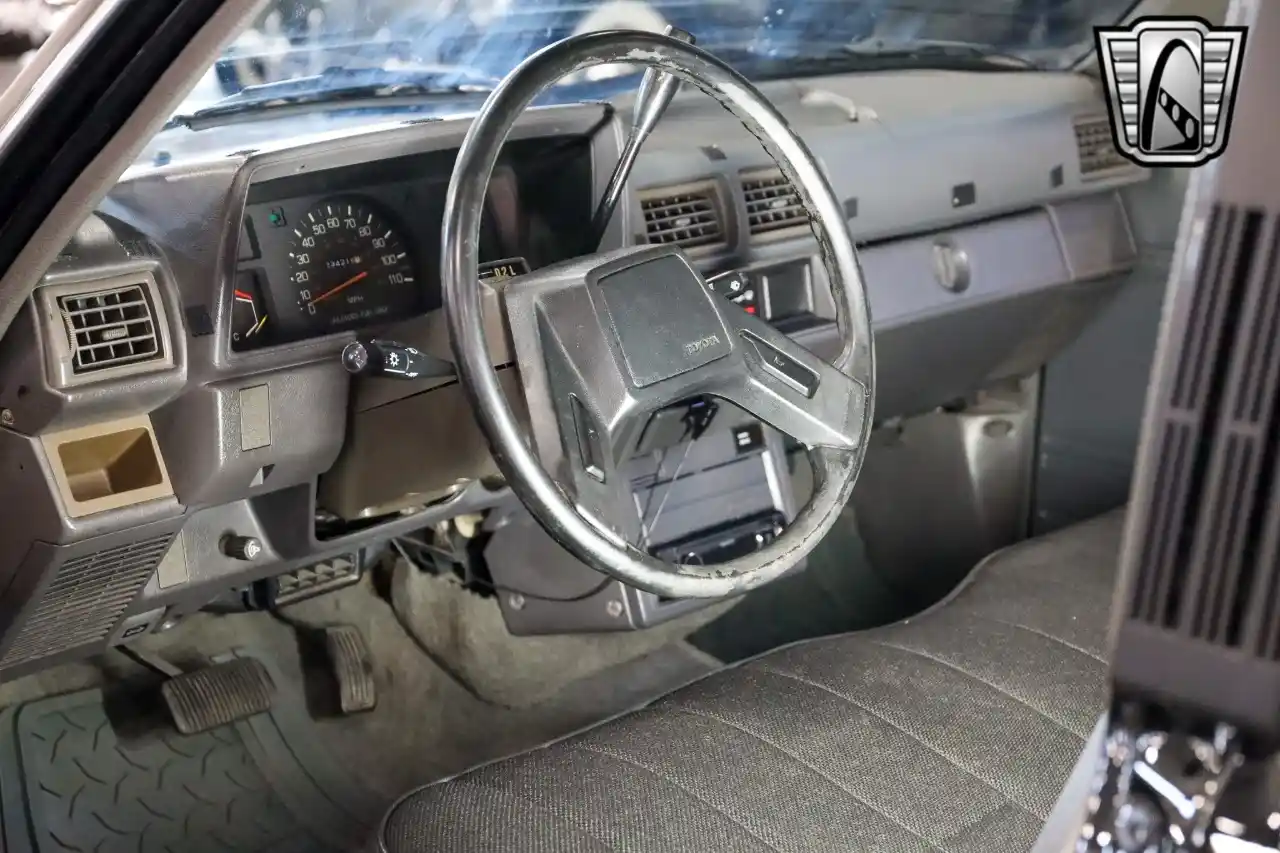 1987-toyota-pickup-rwd-for-sale-san-antonio-tx-92