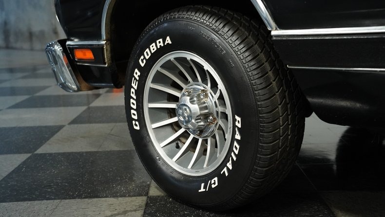 1988-dodge-ramcharger-for-sale (17)